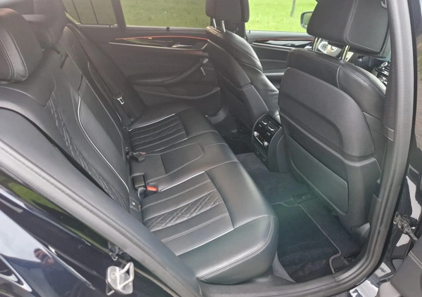 BMW Seria 5 cena 142900 przebieg: 125000, rok produkcji 2019 z Kcynia małe 596